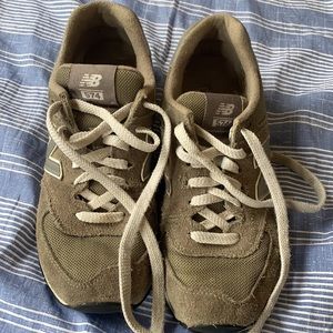 New Balance 574 Gently Used
